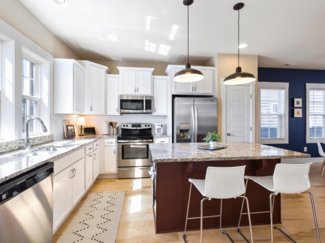 Top 5 Reasons Why Peoria Residents Trust Peoria Cleaning Business for Their Cleaning Needs